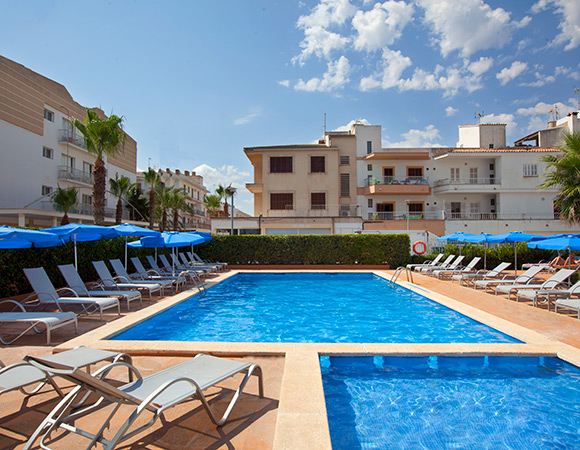 canpicafort-servicios-piscina2 canpicafort-servicios-piscina2
