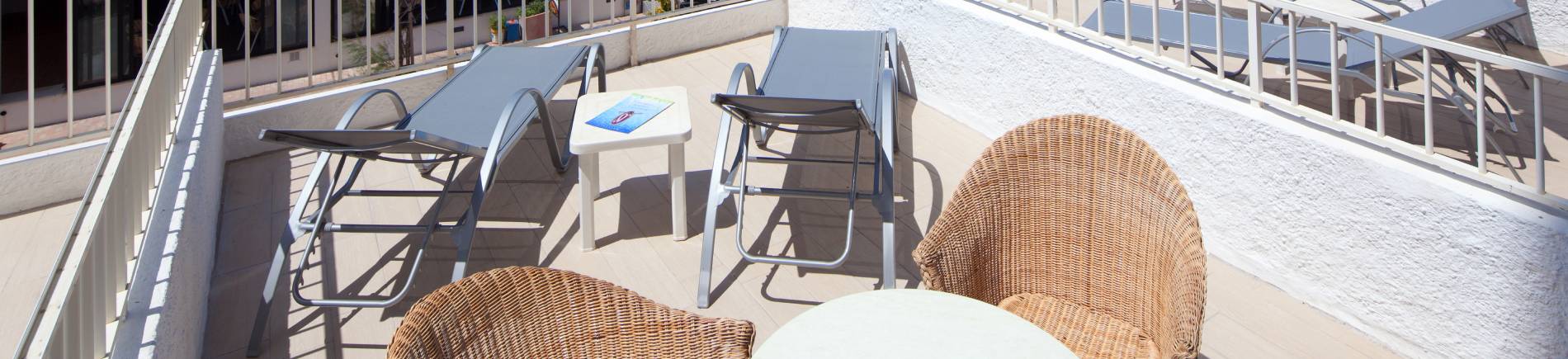 jsmiramar_roomwithterrace_2014 solo web js jsmiramar_roomwithterrace_2014 solo web js